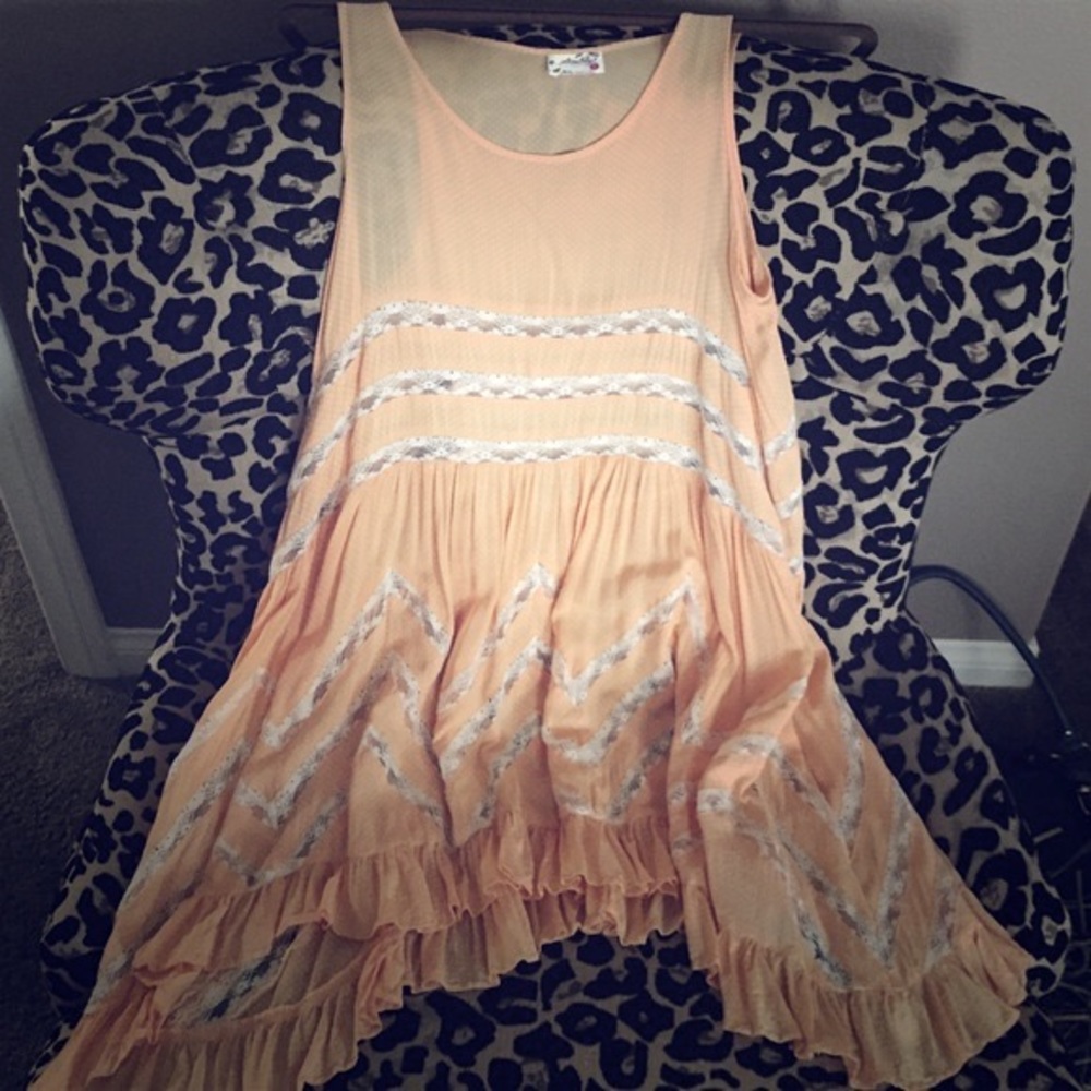 FREE PEOPLE